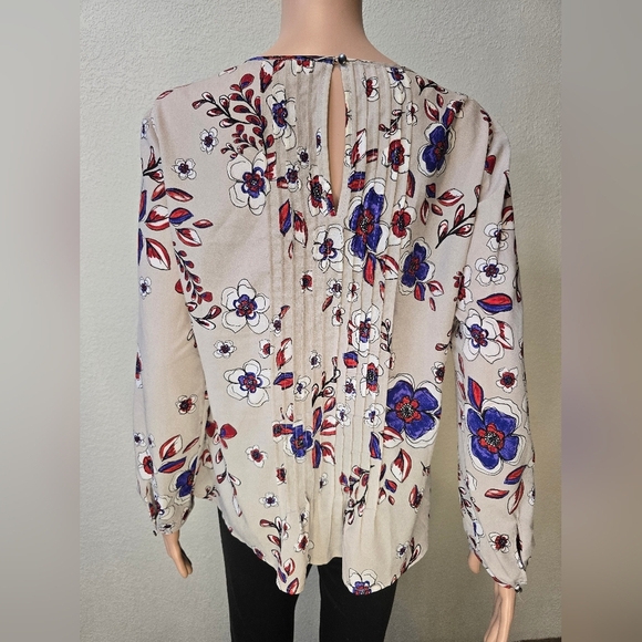 Banana Republic Women's Med Gray Red Blue Floral Long Sleeve Blouse Lightweight - Picture 6 of 8
